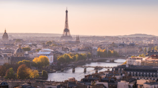 Франция наложи в понеделник забрана за рекламиране на изкопаеми горива