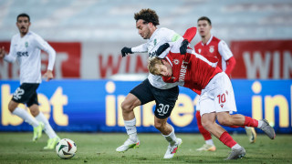 Футболният мениджър Николай Жейнов смята че Левски и ЦСКА няма