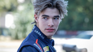 Българската надежда във Формула 2 Никола Цолов завърши на