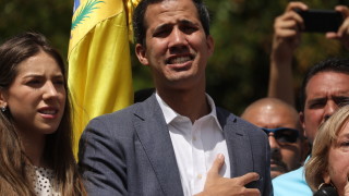 Обвиниха Гуайдо в присвояване на средства