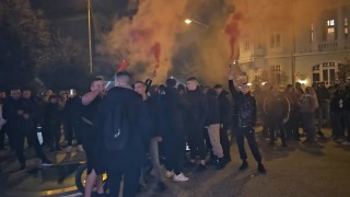 "Оставка": Протести срещу правителството в центъра на София и в много градове в страната