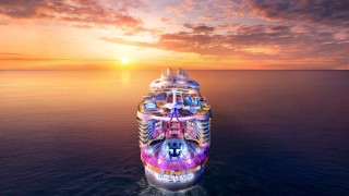 Преди дни базираната в Маями круизна компания Royal Caribbean обяви