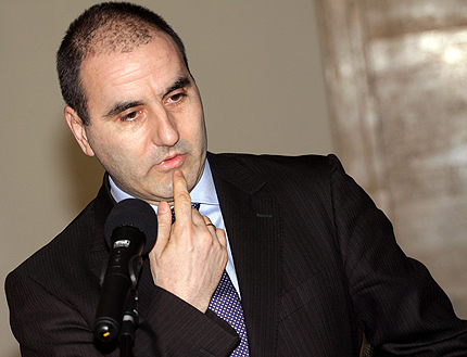 Цветанов пак ухапа съдебната система