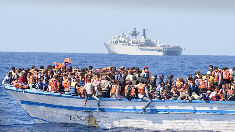 Африканският съюз и ЕС с план за мигрантите в Либия 