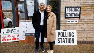 Садик Хан беше избран за кмет на Лондон като спечели