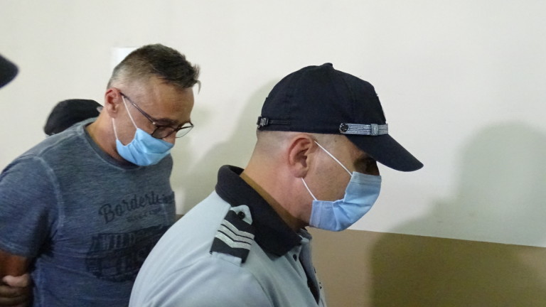 Осъдиха Васил Капланов на година затвор