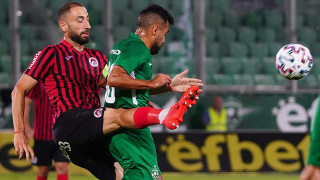 Локомотив София успя да свали малко напрежението и почти сигурно