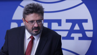 Спрягат Кирил Вълчев за вице на Йотова