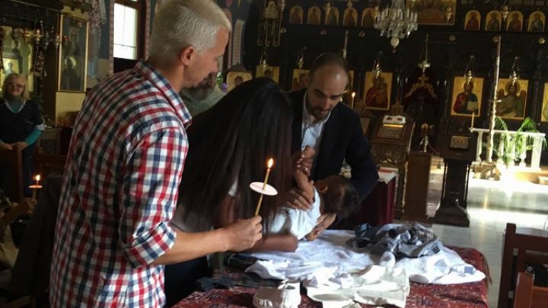 Део: Когато синът ми порасне може да приеме друга религия