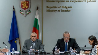 На срещата днес 25 юли синдикатите се ангажираха в срок