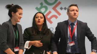 Политическа ангажираност за перспектива на Западните Балкани Тази задача открои