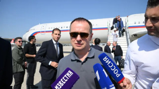 Ръководителят на руската делегация Владимир Медински заяви при пристигането си