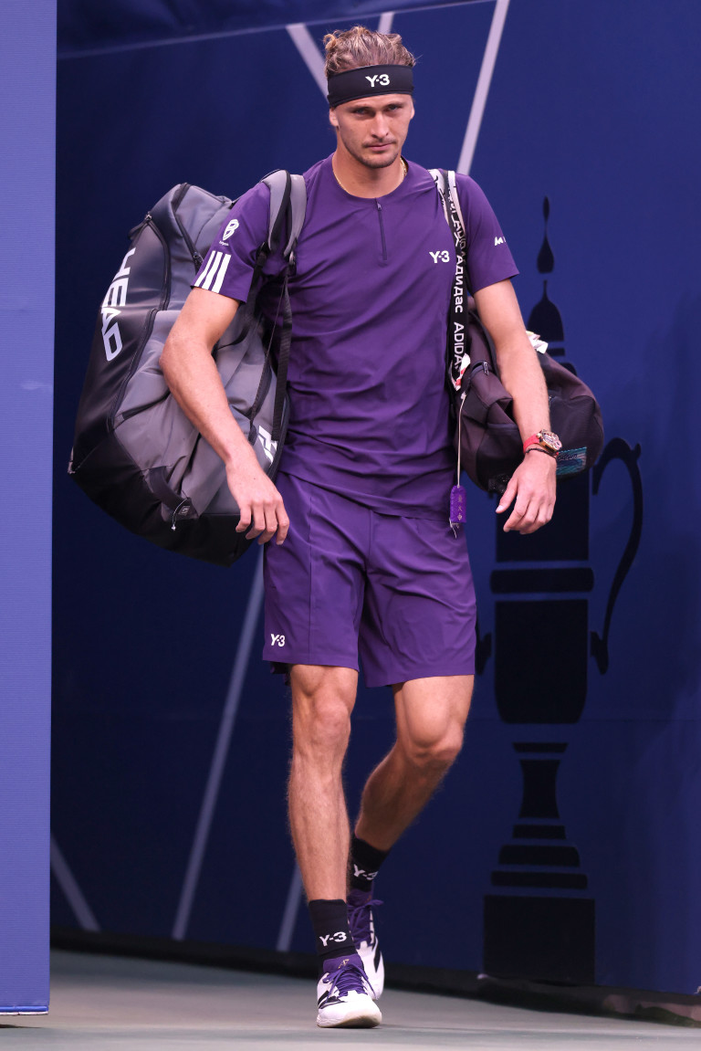 Александър Зверев