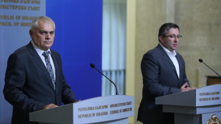 Съветът на управляващата коалиция се събира за да реши кои