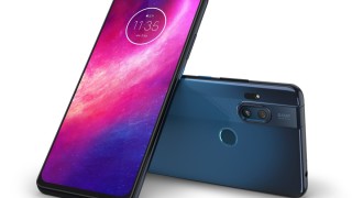 Защо новият Motorola One Hyper е хипер