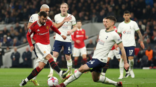 Манчестър Юнайтед изпусна преднина от два гола и завърши 2 2