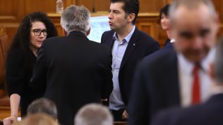 Депутатите продължиха с дебатите по законопроекта за удължаване на Закона