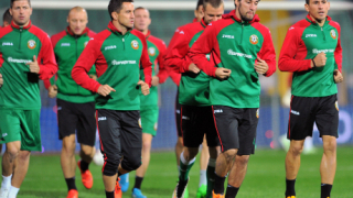 Титулярен защитник аут от групата на България