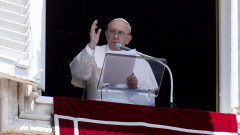 Папа Франциск: Войната в Украйна "може би по някакъв начин е била провокирана".