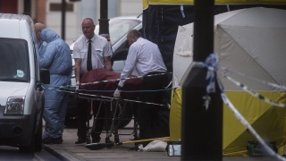 Един загинал и петима ранени при нападение с нож в Лондон 