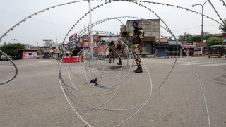 Над 60 загинали и ранени при сблъсъка в Ладакх, Кашмир