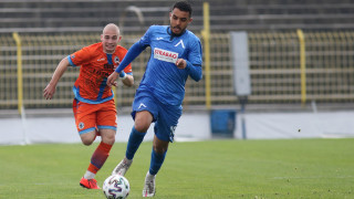 Нападателят Билал Бари със сигурност остава в Левски поне до