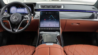 Автомобилният гигант Mercedes Benz се отказва от противоречивия стил на своите