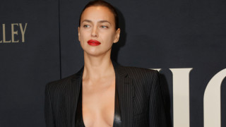 Ирина Шейк отново реши да бъде щедра към многобройните си