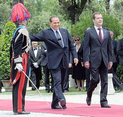 Медведев и Берлускони "на една вълна"