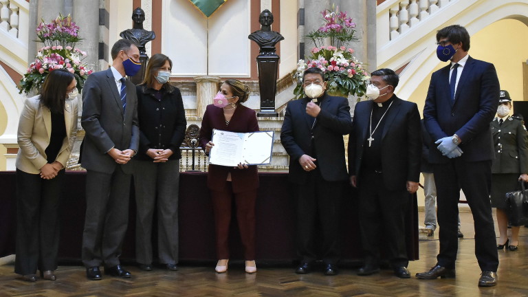Боливия с нови министри 