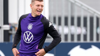 Легендарният немски футболист Тони Кроос който вече заяви че слага