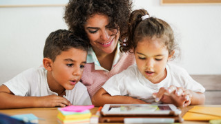 Техника за деца с нарушено зрение или слух за над