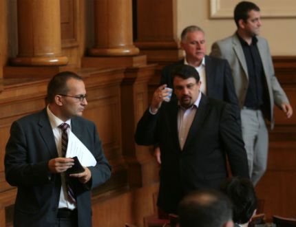 Реформатор търси 48 депутати да се опълчат на Закона за НСО