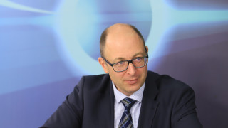 Йордан Божилов: Посещението на военния министър в Украйна показва ясна позиция