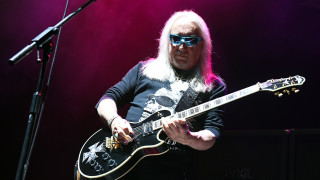 Легендите на рока Uriah Heep се завръщат в България за