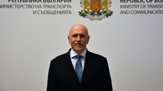 Министърът на транспорта Николай Събев закри поради неефективност 7 одитни