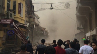 5-етажна сграда се срути в центъра на Истанбул 