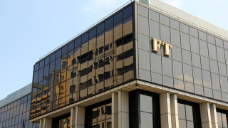 Шефът на Financial Times се отказва от 500 000 паунда увеличение на заплатата