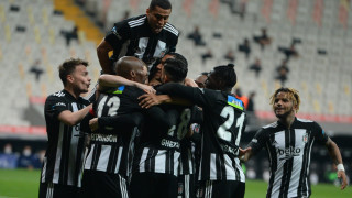 Треньорът на Бешикташ Шенол Гюнеш подаде оставка от поста