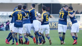 Милан продължава със слабото си представяне в Серия А Росонерите