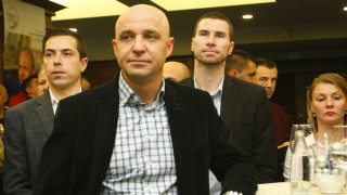 Станислав Тодоров днес беше награден за футболен съдия №1 на