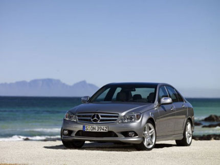 300 000 продажби за новият Mercedes C-class  
