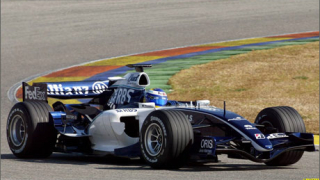 Косуърт подобрява моторите си