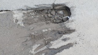 Жители на пет села край Поибрене протестираха, искат път без "дупки убийци"