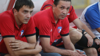 Тони Велков официално не е треньор на Марек 