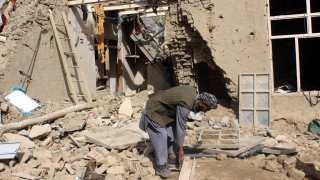 Четирима загинали от взрив в натовска база в Афганистан