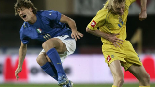 Италия записа 18-и мач без загуба след равенство с Украйна