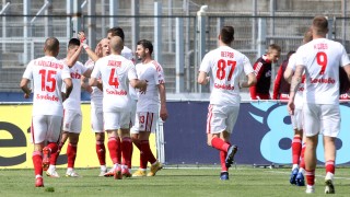 Бранителят на Спартак Варна Архан Исуф се е разбрал