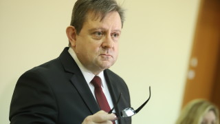 Предстои определяне на прокурист който да се занимава с банковите