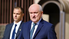Диалогът Главчев-Радев остава без резултат, засега и без указ